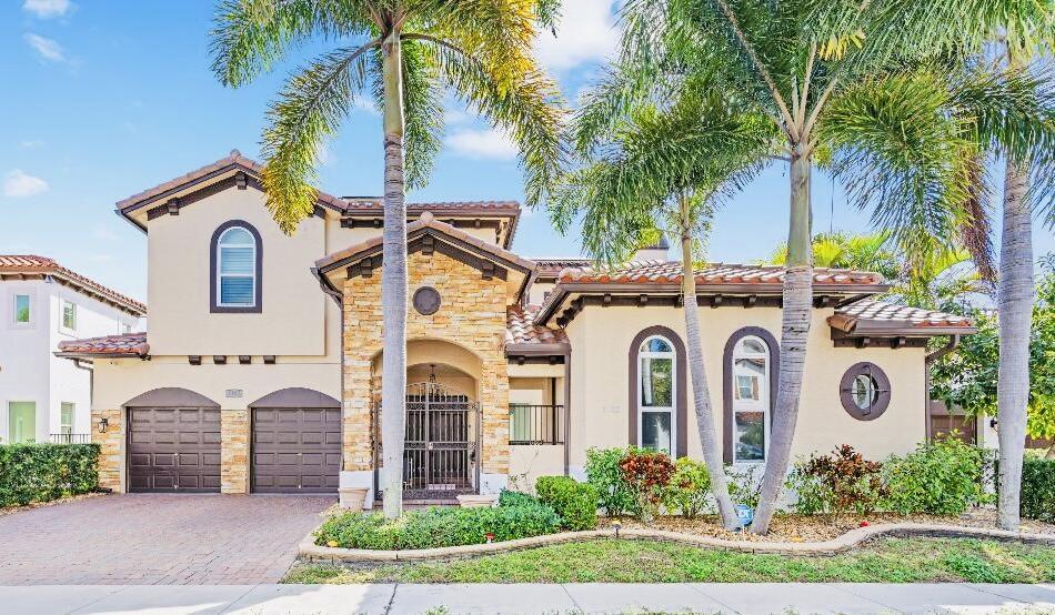 Foto principal - 4102 Artesa Dr