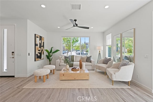 Foto del edificio - 101 Stage