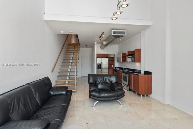 Foto del edificio - 690 SW 1st Ct