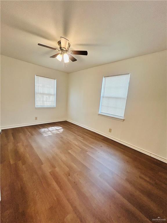 Foto del edificio - 13 E Fay St