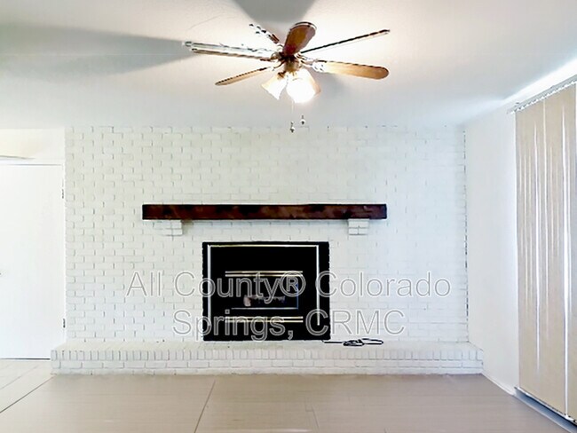 Foto del edificio - 1910 Monterey Rd