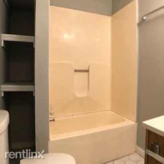 Building Photo - 3 br, 2 bath House - 524 Reid St