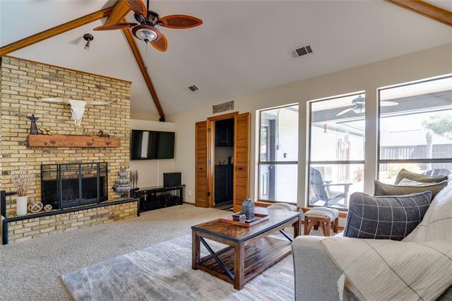 Foto del edificio - 900 Sandy Creek Dr