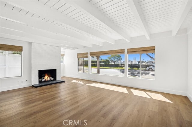 Building Photo - 2551 Bayshore Dr