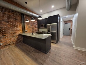 Building Photo - 100 Buckley Rd