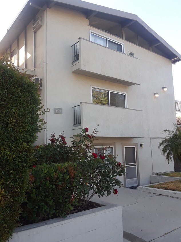 138 Apartments for Rent in Burbank, CA WestsideRentals