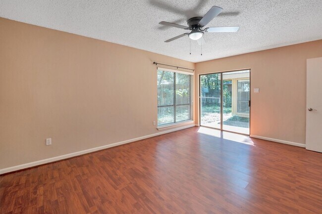 Foto del edificio - 19522 Enchanted Grove Dr