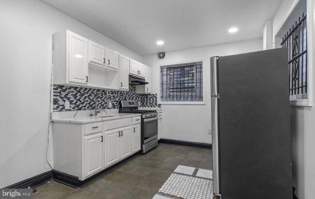 Foto del edificio - 3342 N Palethorp St