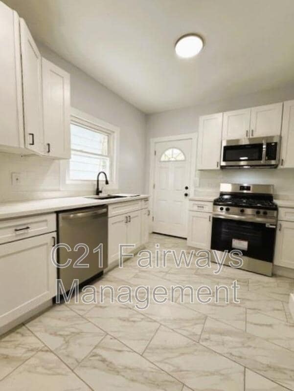 Foto del edificio - 1218 Rodgers St