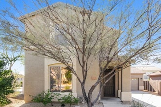 Building Photo - 2507 W Old Paint Trail