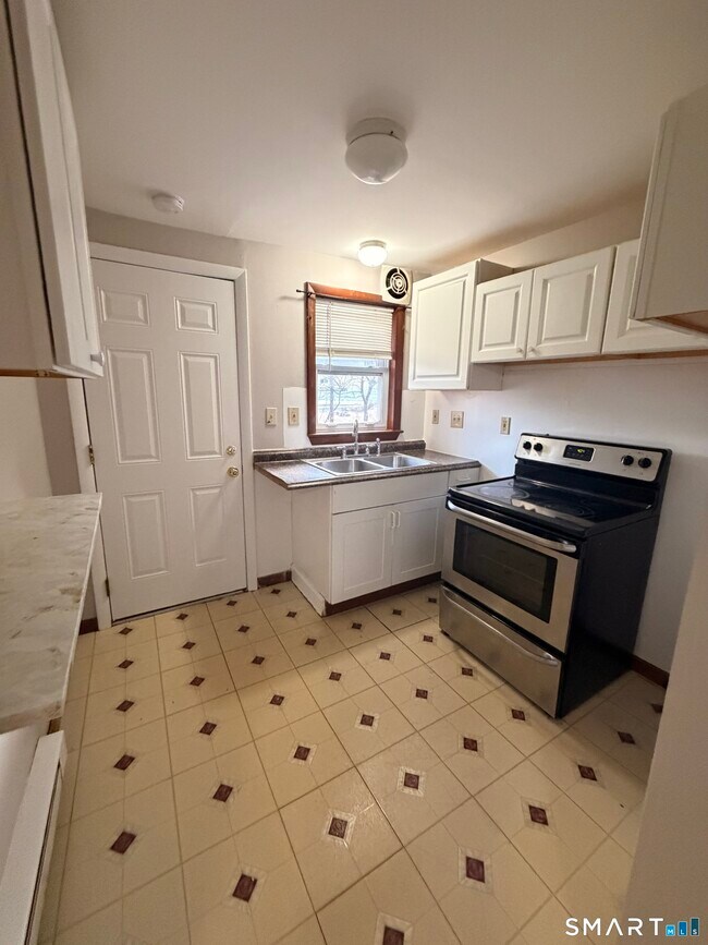 Foto del edificio - 844 Field St