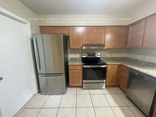 Building Photo - 3143 Bonnybrook Dr N