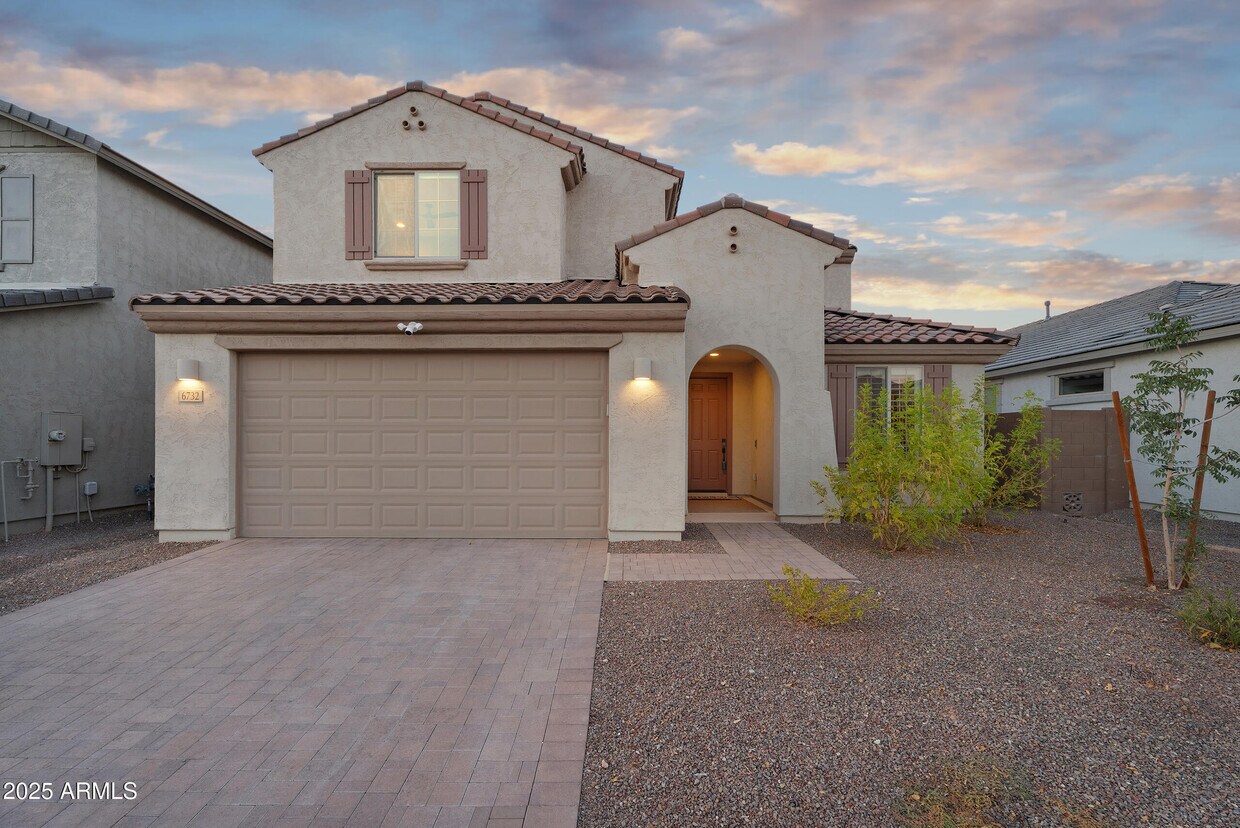 Foto principal - 6732 W Coles Rd