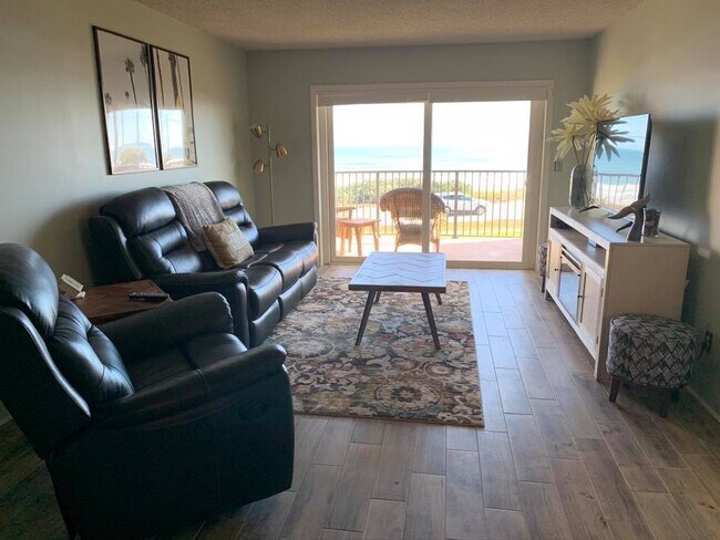 Open concept facing beach! - 2220 Ocean Shore Blvd