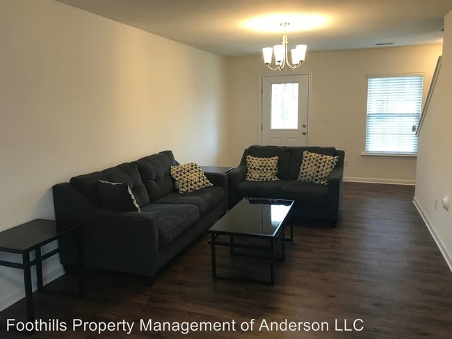 Building Photo - 3 br, 2 bath House - 16 Ravencrest Dr