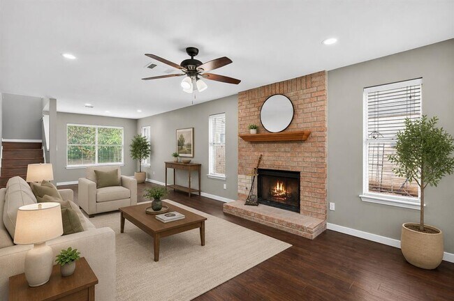Building Photo - 7601 Windrush Dr