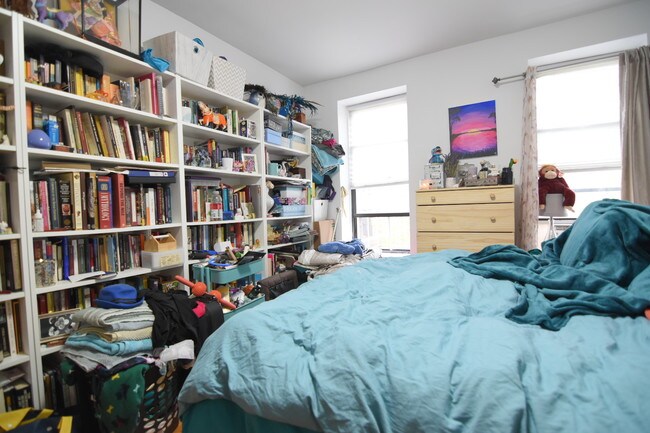 Foto del edificio - 432 E 120th St