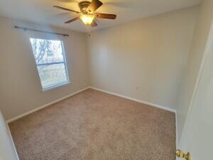 Foto del edificio - 2057 Burjonik Ln