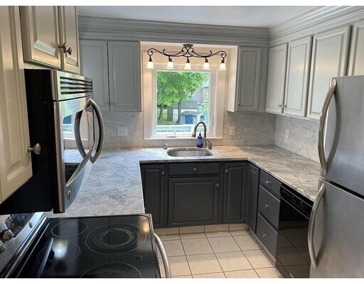 Building Photo - 43 Warren Ave