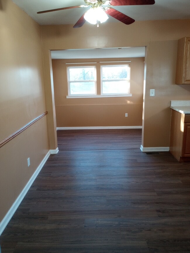 Foto del edificio - 24 NW 525th Rd