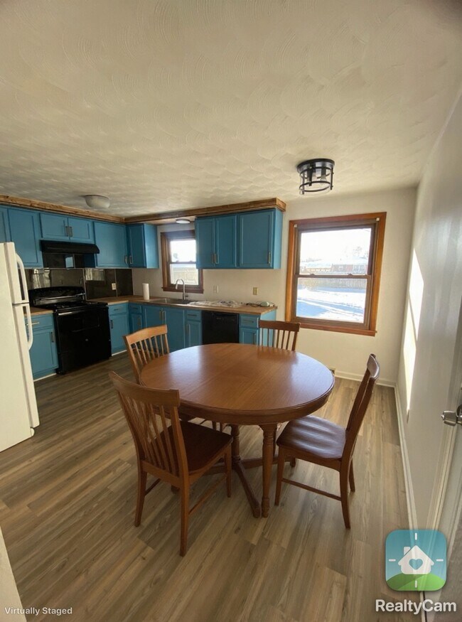 Foto del edificio - 809 Greenfield Dr