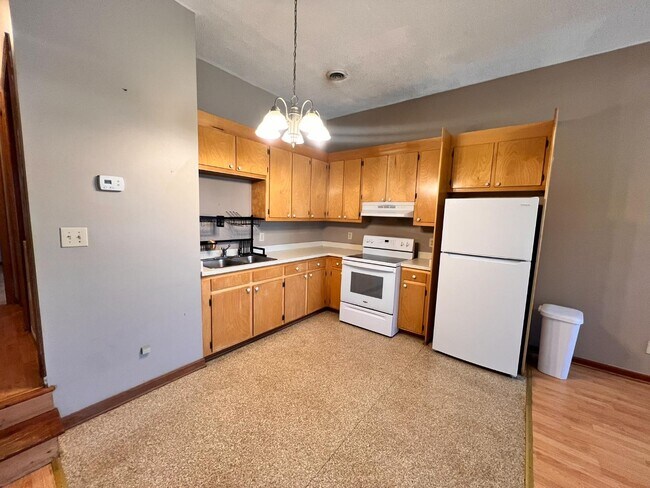 Foto del edificio - 4921 Fairground Rd