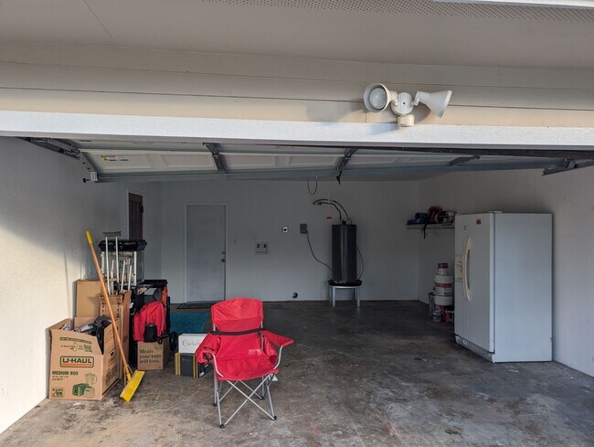 Building Photo - 2619 Loganberry Cir
