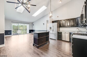 Building Photo - 3910 Graham Ct