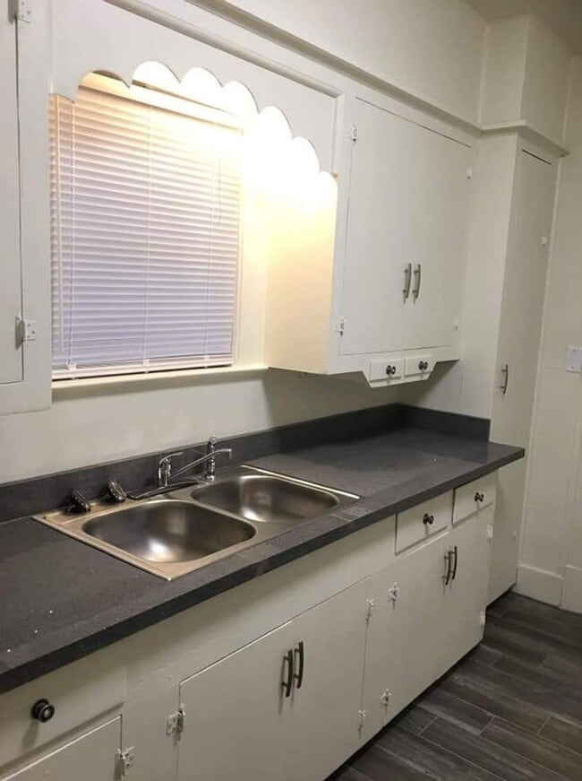 Building Photo - NISD home