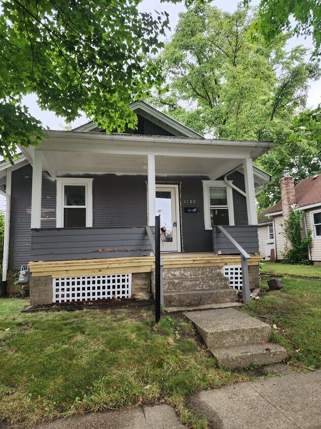 1430 Adams St, Coshocton, OH 43812 House Rental in Coshocton, OH