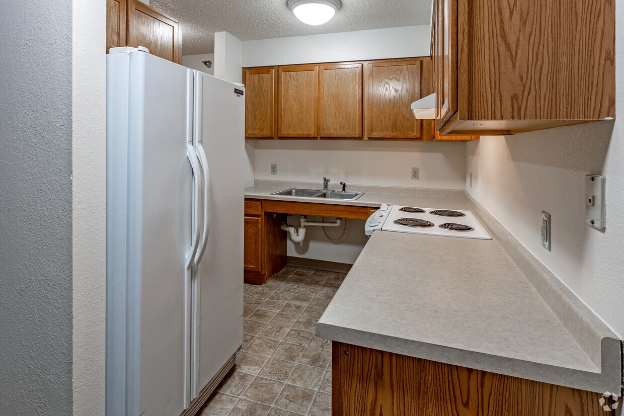 Primary Photo - Riverside Apartments 55+ Senior