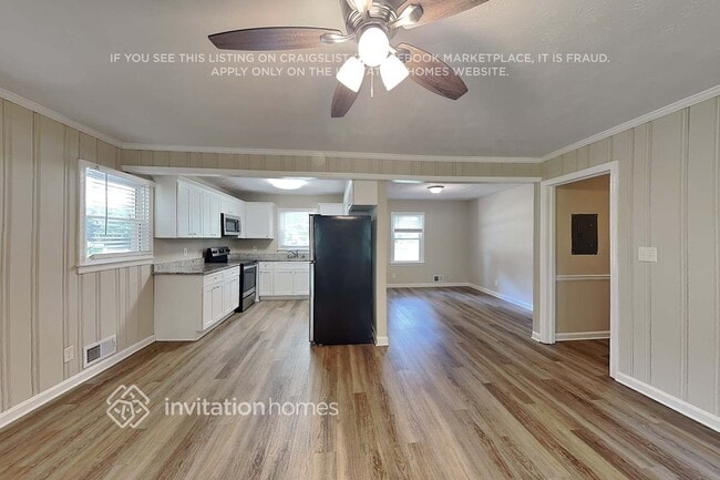 Foto del edificio - 921 Walnut Cir SW