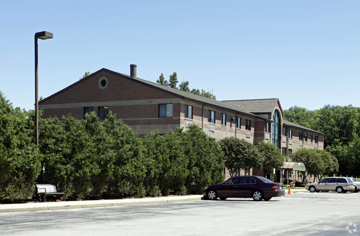 Building Photo - Salem Manor Retirement Village