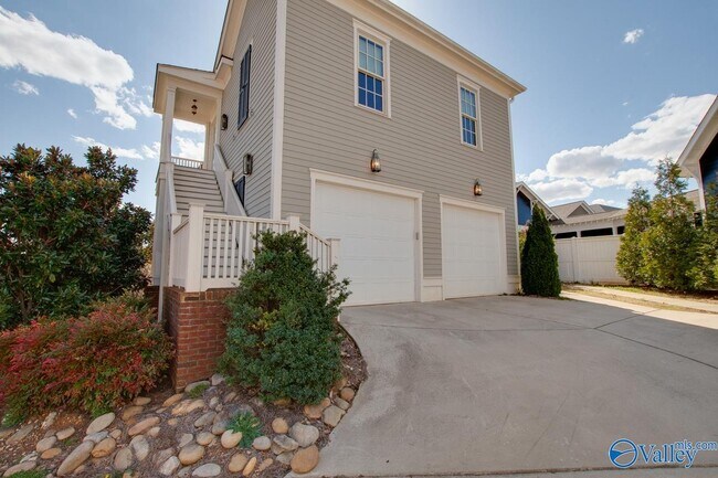 Foto del edificio - 32 Hillcrest Ave NW