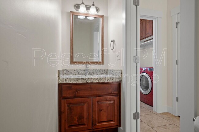 Foto del edificio - 11066 Becks Bend Ln