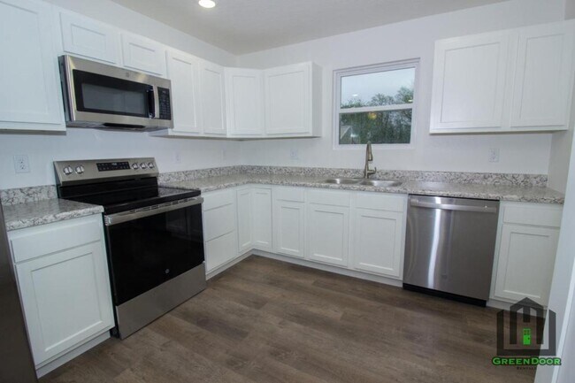 Foto del edificio - 303 Lion St