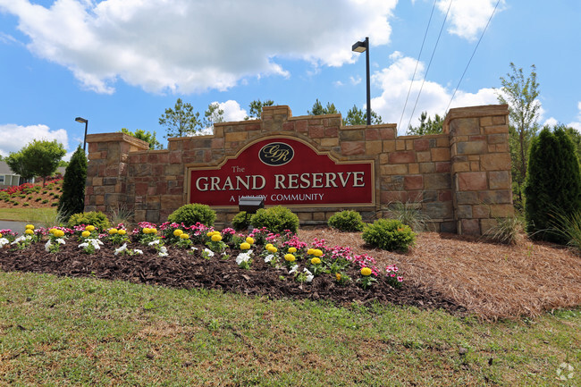 Grand Reserve - Grand Reserve at Pelham