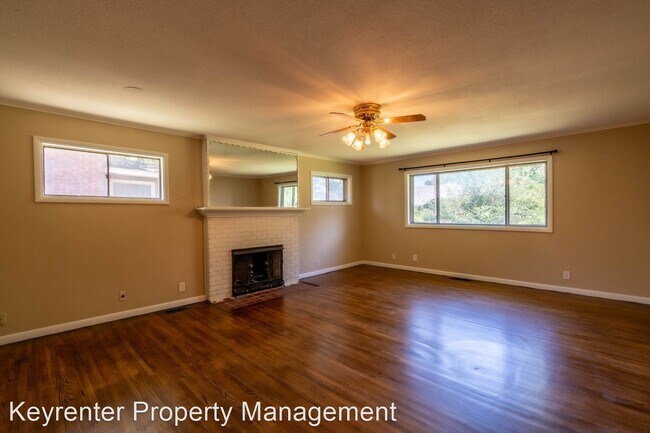 Foto del edificio - 3 br, 1.5 bath House - 7709 E 30th St