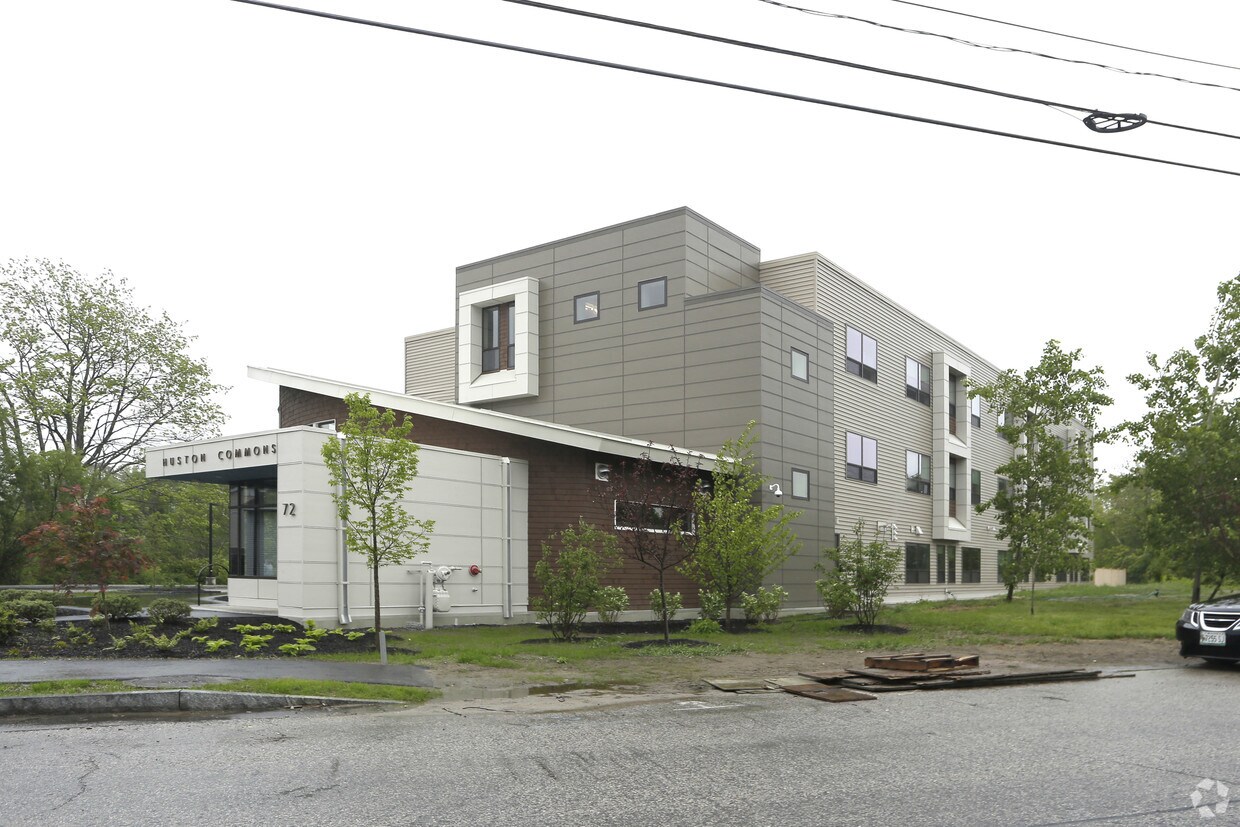 Primary Photo - Bishop Street Apartments