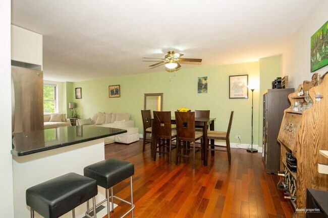 Foto del edificio - 1 bedroom in Brooklyn NY 11218