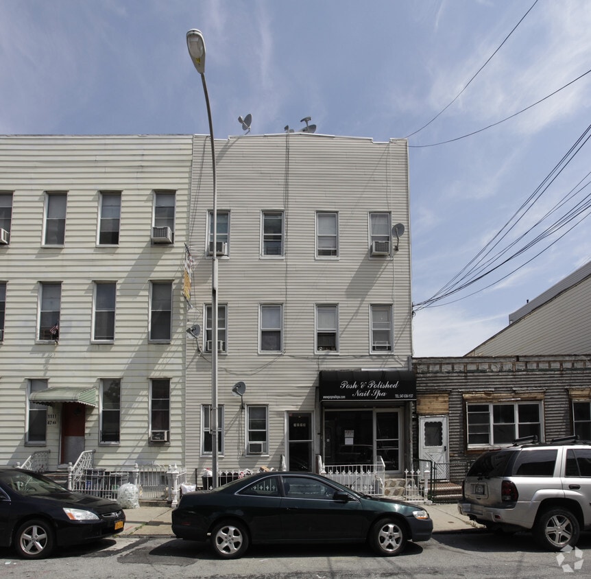 Building Photo - 11 47th Rd