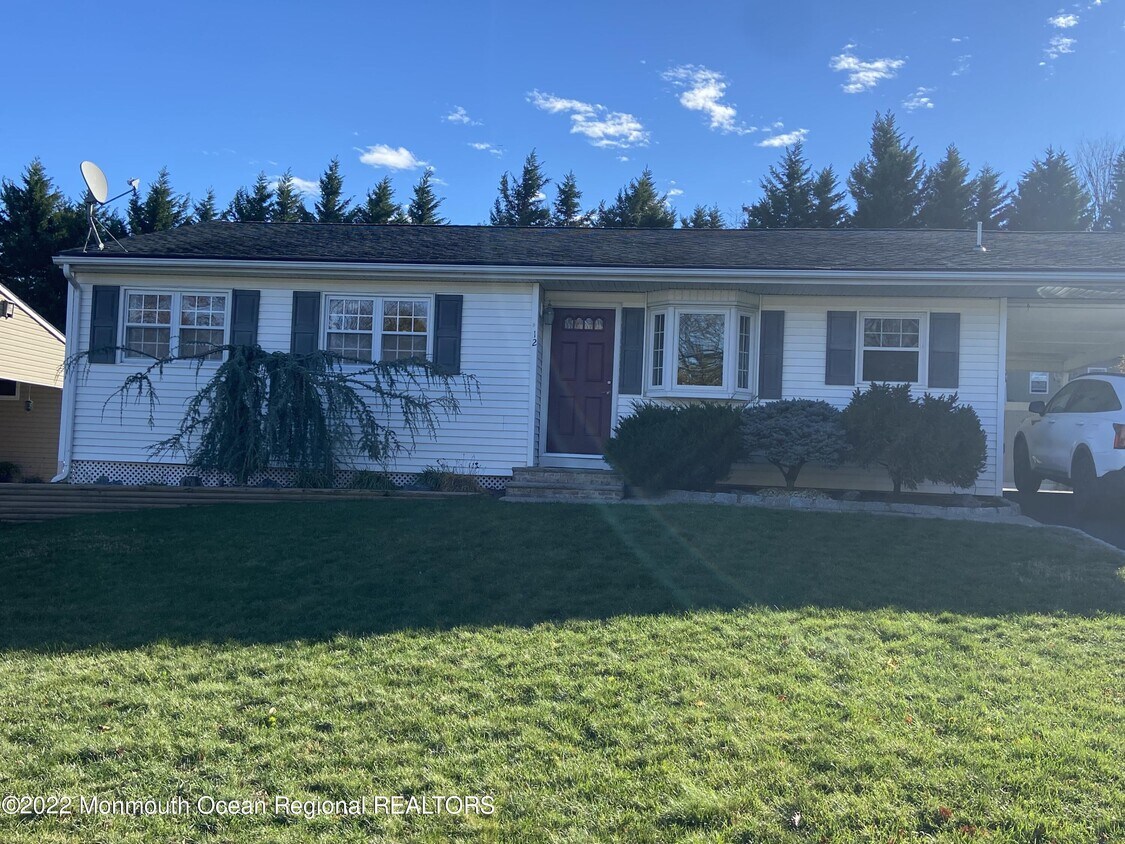 12 Rutgers Rd, Old Bridge, NJ 08859