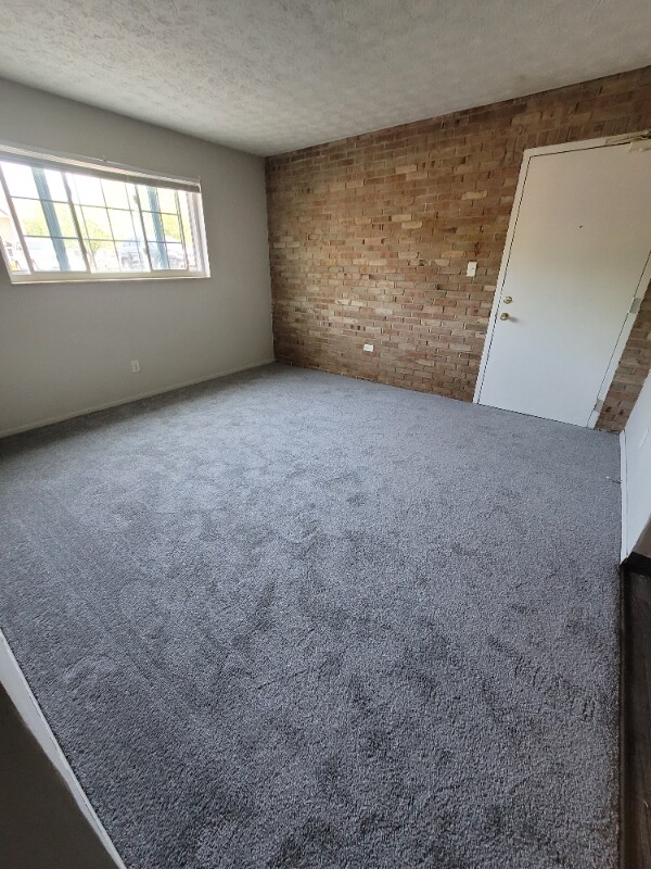 1103 W Maple St, North Canton, OH 44720 Condo for Rent in North