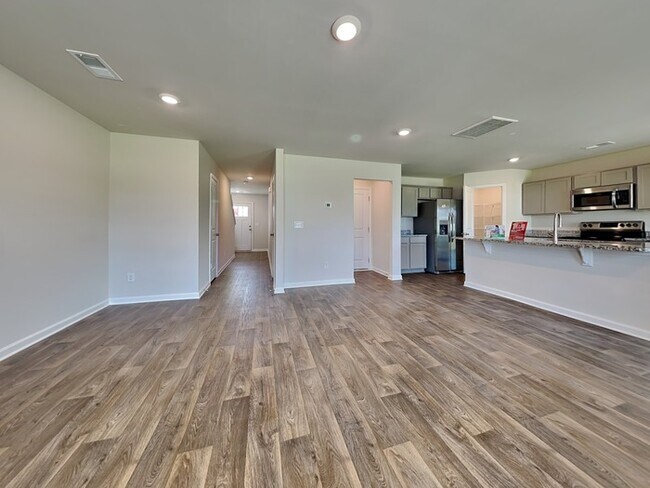 Foto del edificio - APPLY TODAY!  Just minutes to downtown Lex...