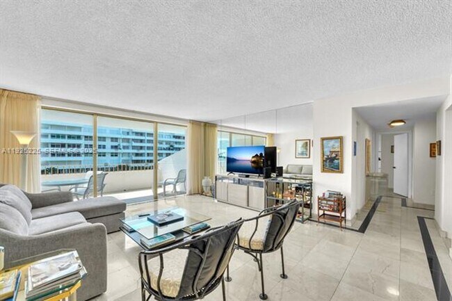 Foto del edificio - 177 Ocean Ln Dr