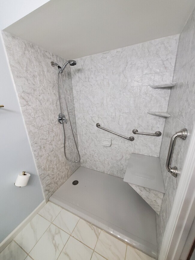 Foto del edificio - 1004 Egret Ct