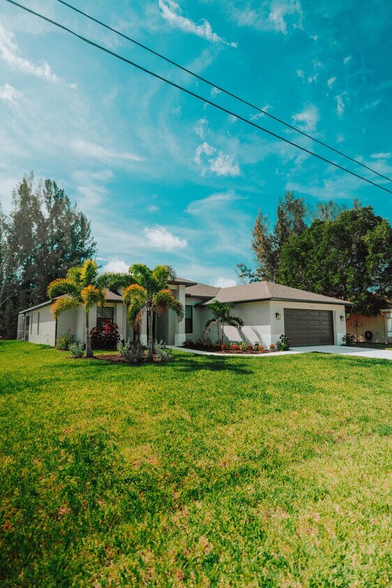 212 SW 23rd St, Cape Coral, FL 33991 House Rental in Cape Coral, FL