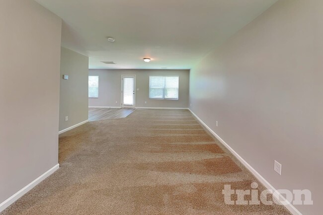 Building Photo - 135 Coddington Ln