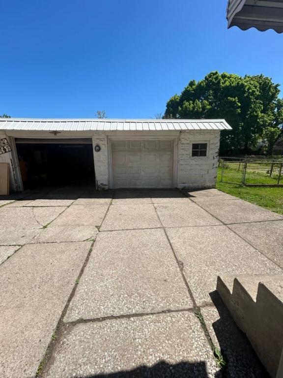 Foto del edificio - 1221 E 26th St