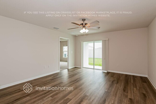 Building Photo - 5917 Silver Moonlight Dr